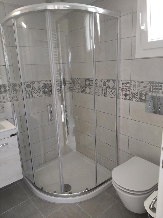 Θέαστρον - Theastron House With Great View In Chora Appartement Pera Gyalos Buitenkant foto