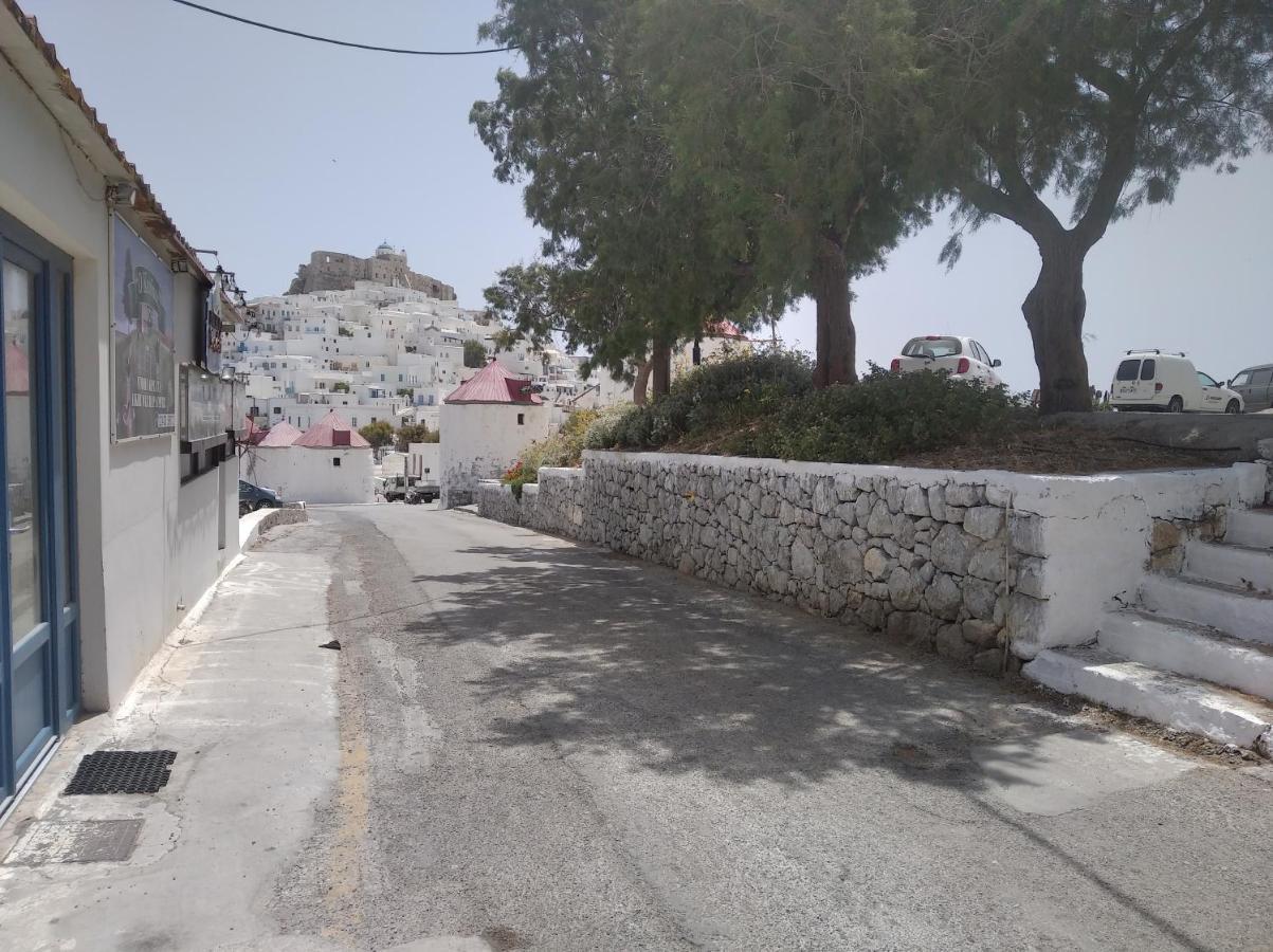 Θέαστρον - Theastron House With Great View In Chora Appartement Pera Gyalos Buitenkant foto