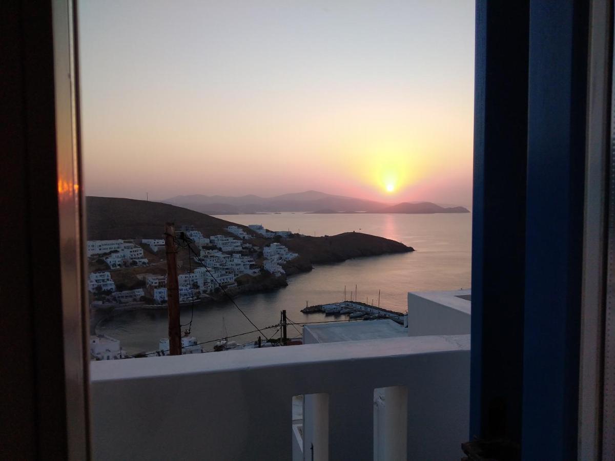 Θέαστρον - Theastron House With Great View In Chora Appartement Pera Gyalos Buitenkant foto