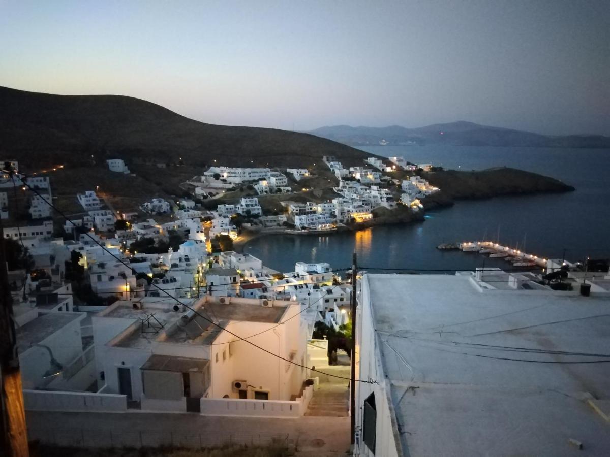 Θέαστρον - Theastron House With Great View In Chora Appartement Pera Gyalos Buitenkant foto
