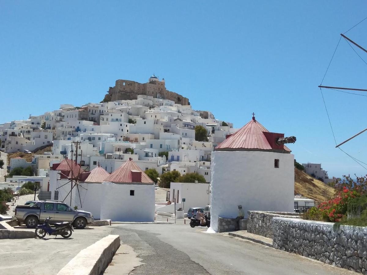 Θέαστρον - Theastron House With Great View In Chora Appartement Pera Gyalos Buitenkant foto