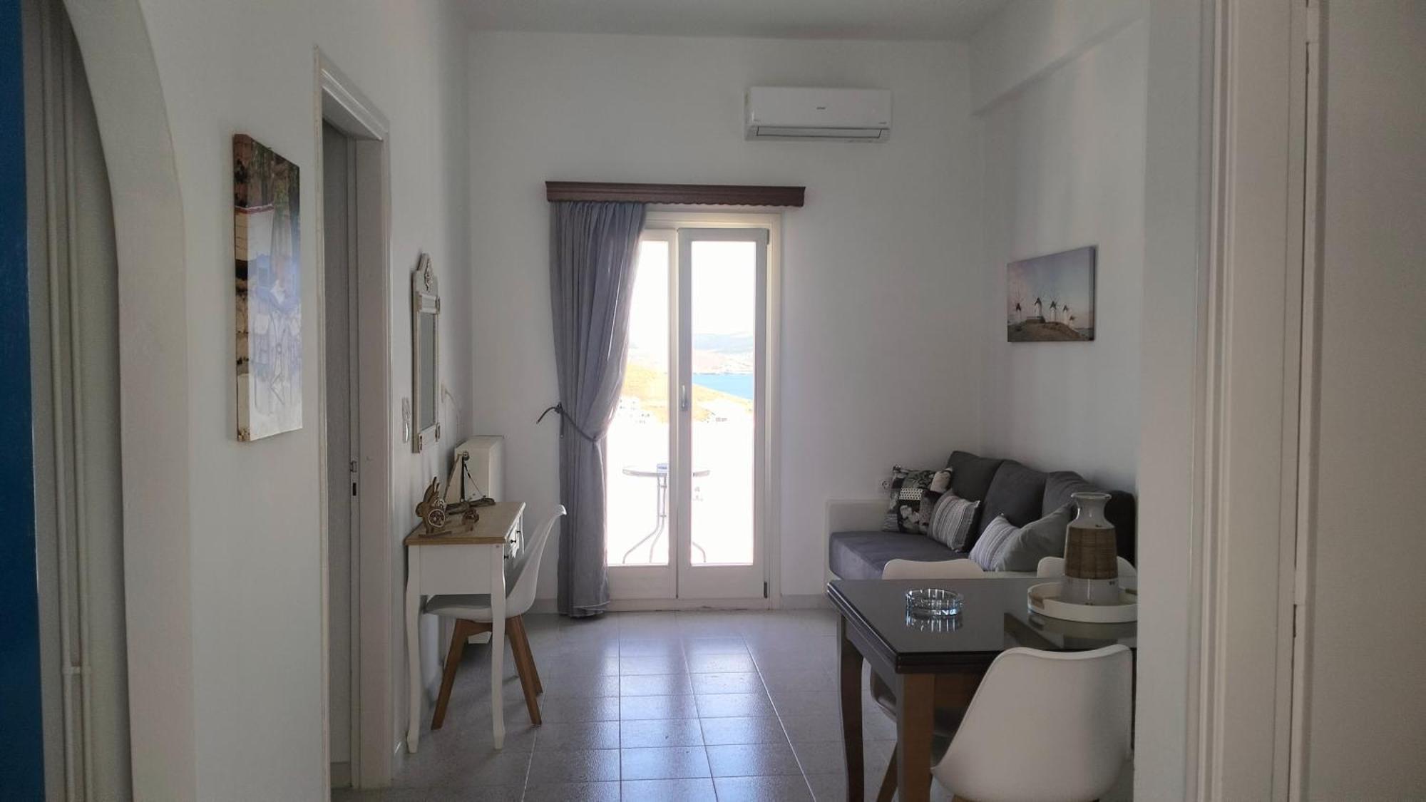 Θέαστρον - Theastron House With Great View In Chora Appartement Pera Gyalos Buitenkant foto