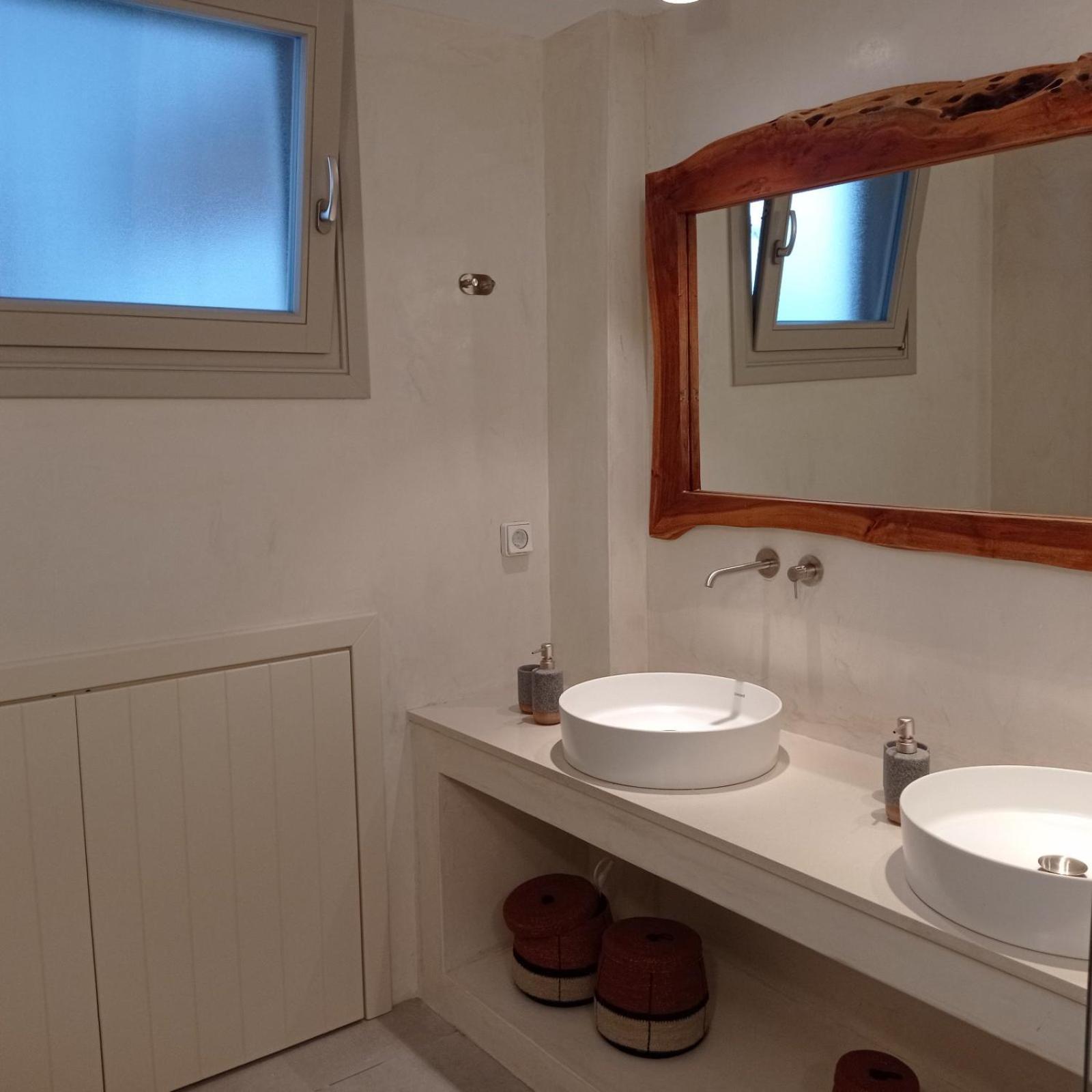 Θέαστρον - Theastron House With Great View In Chora Appartement Pera Gyalos Buitenkant foto