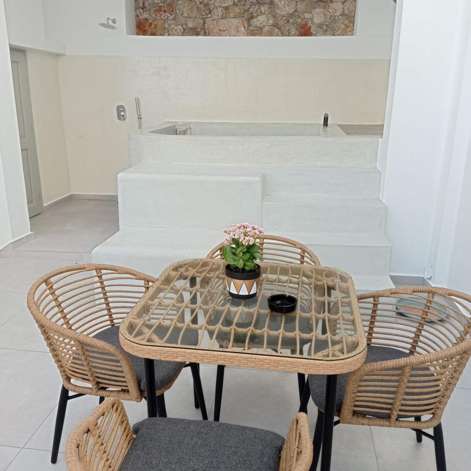 Θέαστρον - Theastron House With Great View In Chora Appartement Pera Gyalos Buitenkant foto