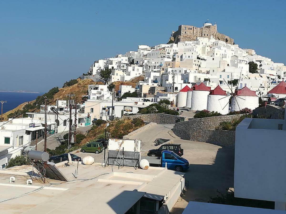 Θέαστρον - Theastron House With Great View In Chora Appartement Pera Gyalos Buitenkant foto