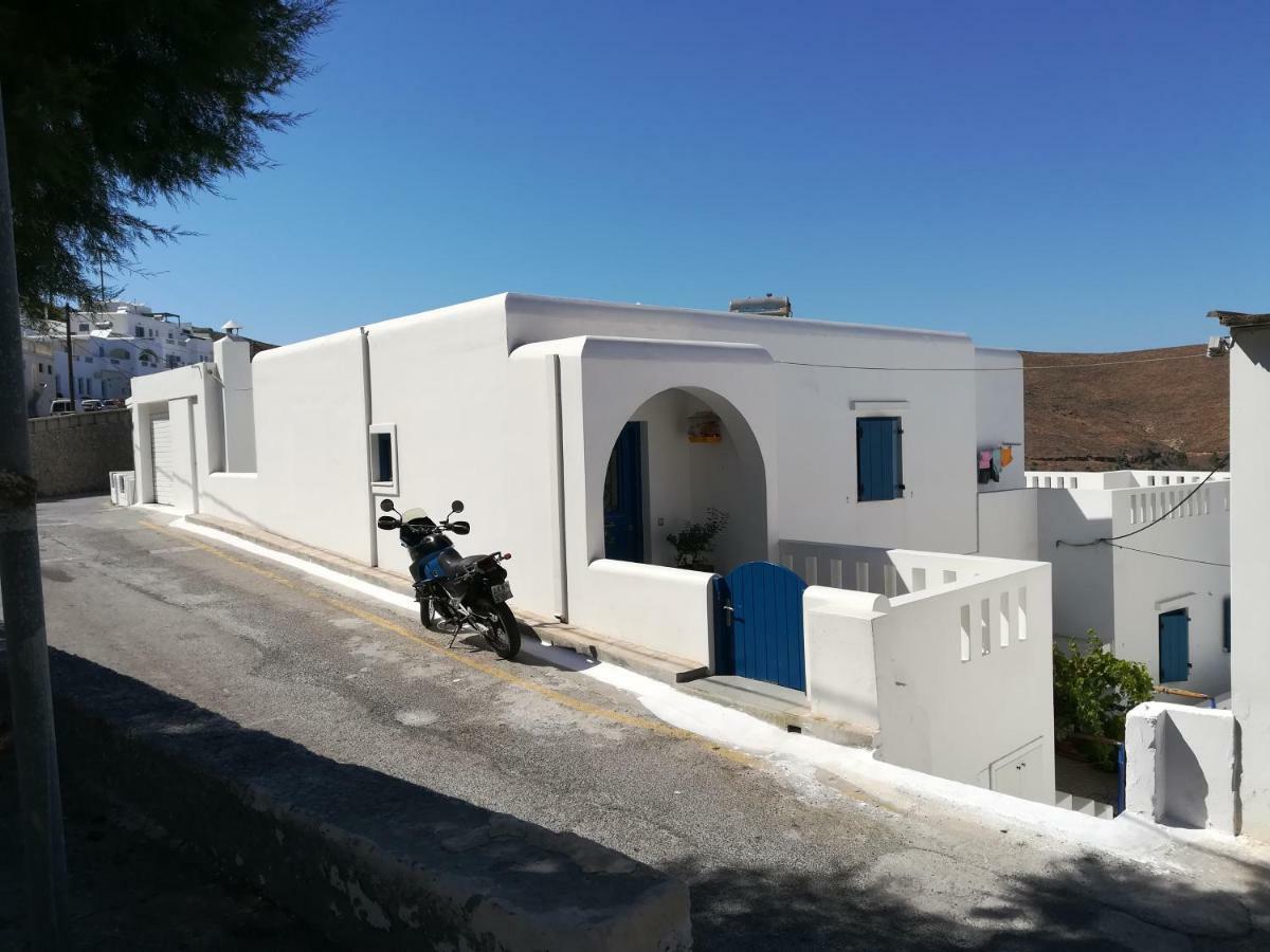Θέαστρον - Theastron House With Great View In Chora Appartement Pera Gyalos Buitenkant foto